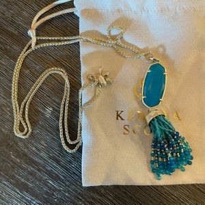 Kendra Scott necklace